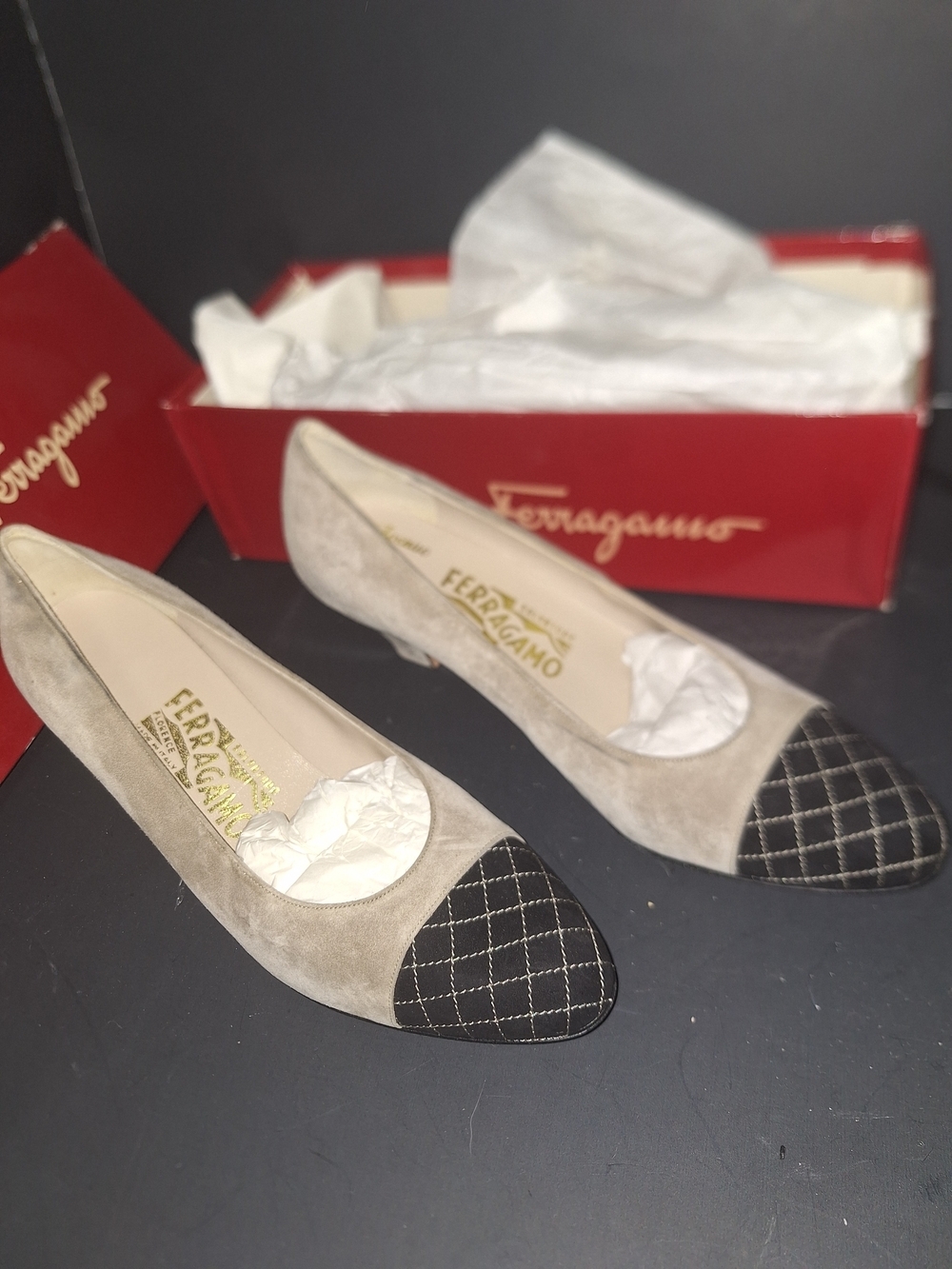 Vintage Salvatore Ferragamo Taupe Suede Pumps with Black Quilted Cap Toe sz8.5